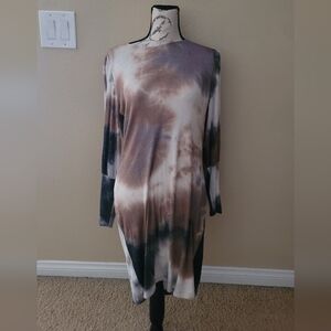 Status by Chenault Tie-Dye Long Sleeve dress